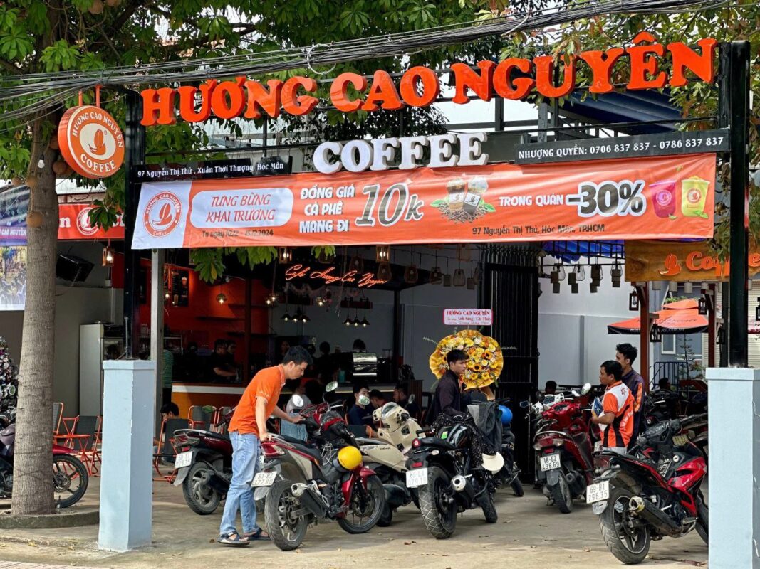khai trương quán 13