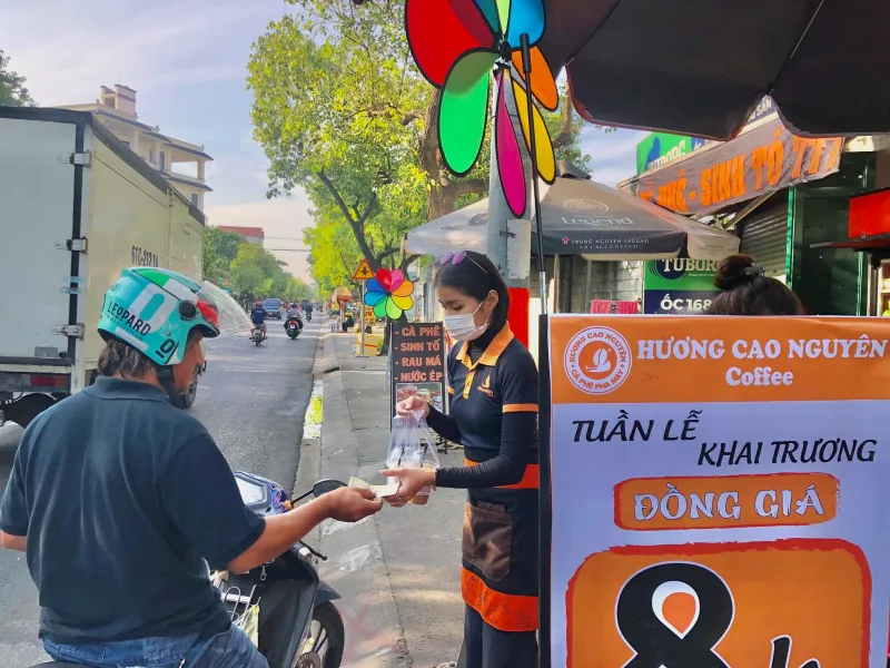 Tại sao quán cafe nhượng quyền vẫn phải tự làm Marketing địa phương?